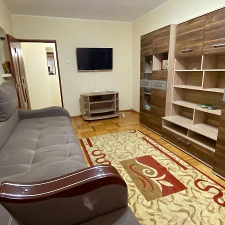 Galaţi Apartment For Rent מראה חיצוני תמונה