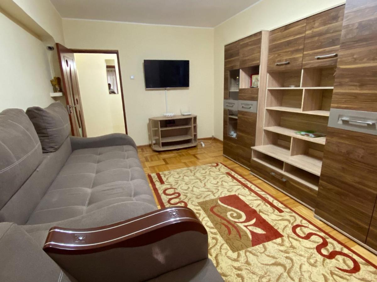 Galaţi Apartment For Rent מראה חיצוני תמונה